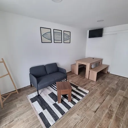 G3 Gamboa Guest house